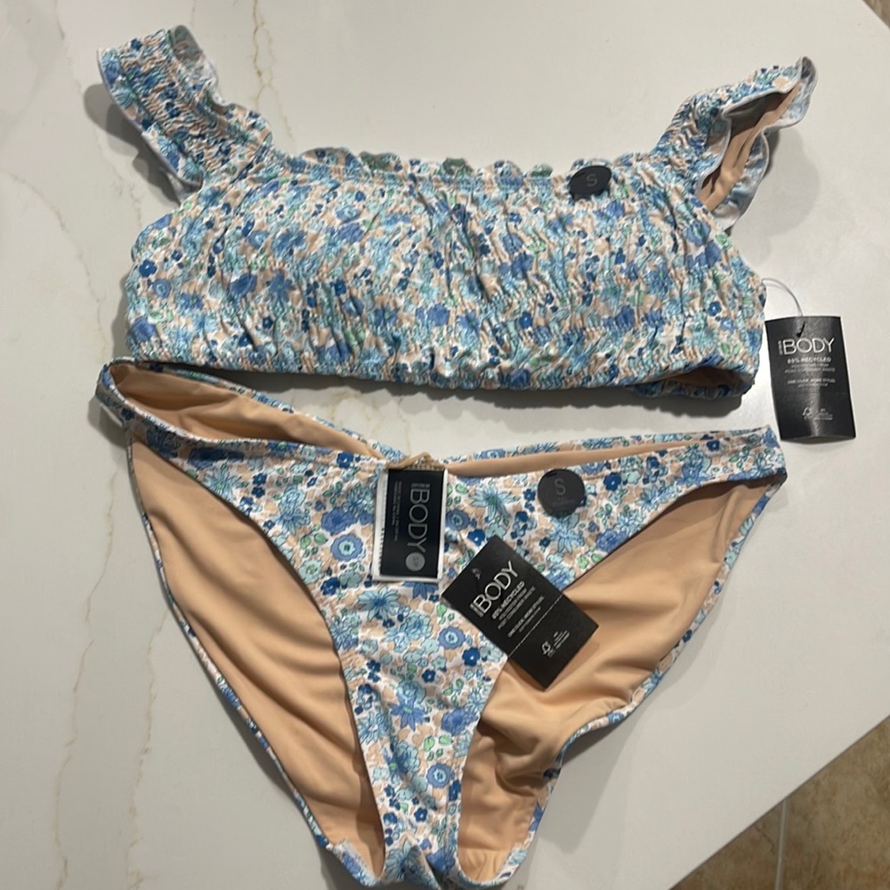 Body-suit set / new S